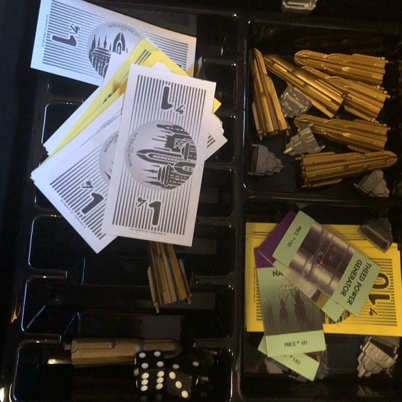 1999 Monopoly Star Wars Episode 1 Board Game-  636 $50 or $45 w/offer - Picture 5 of 11